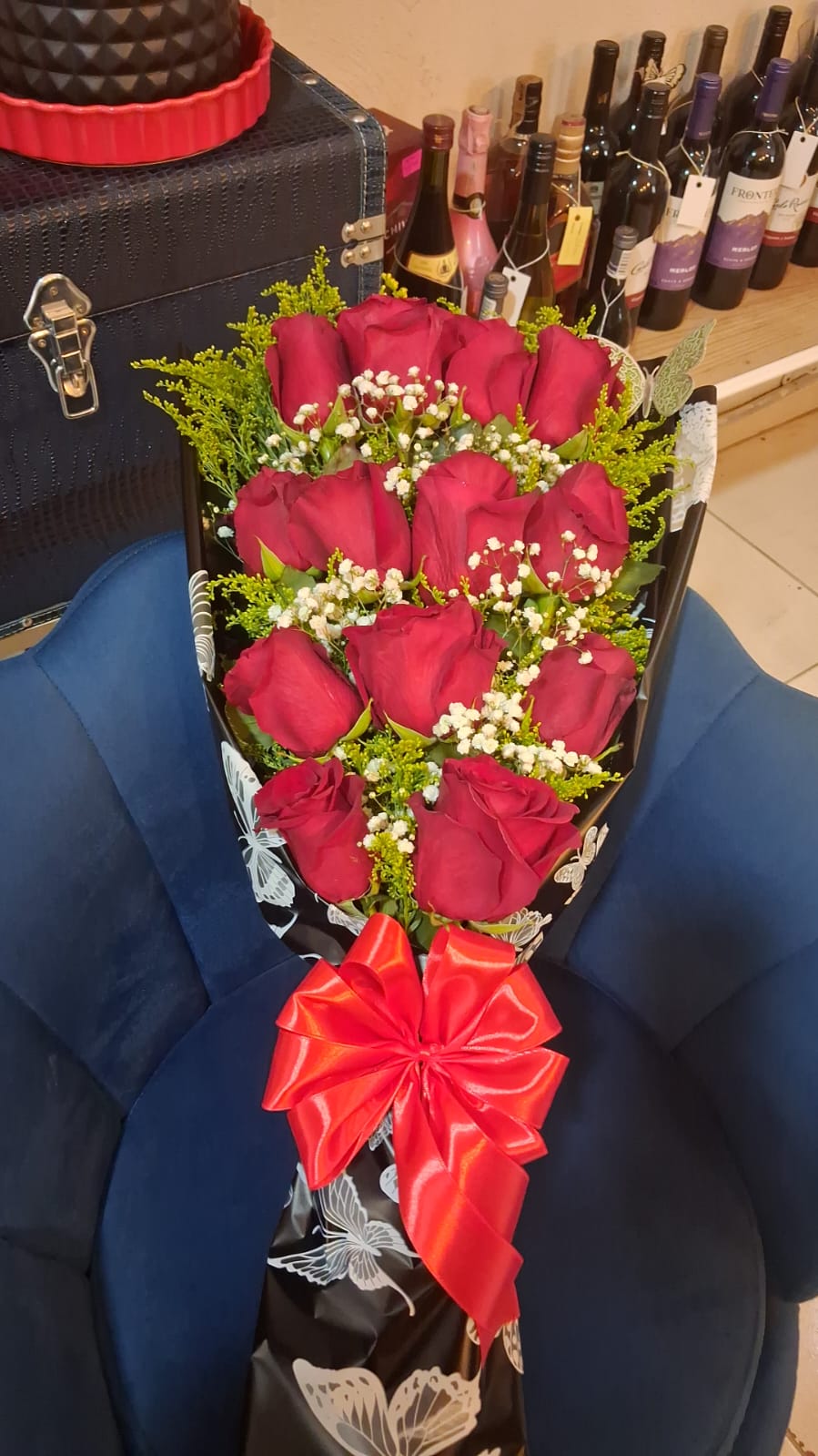 Ramo Cónico de Rosas Rojas